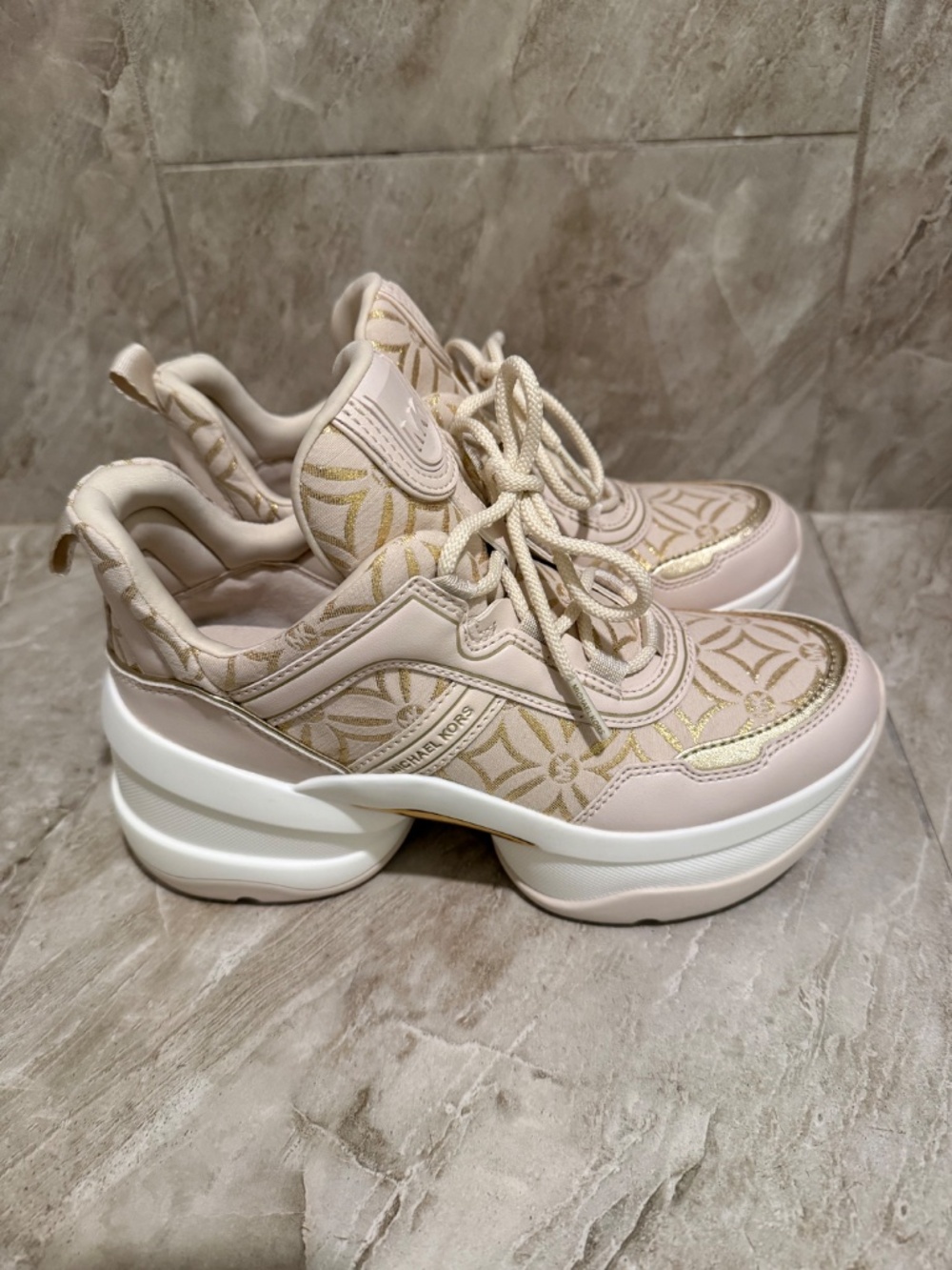 Michael Kors Olympia espadrille in metallic jacquard with logo - Picture 5 of 7